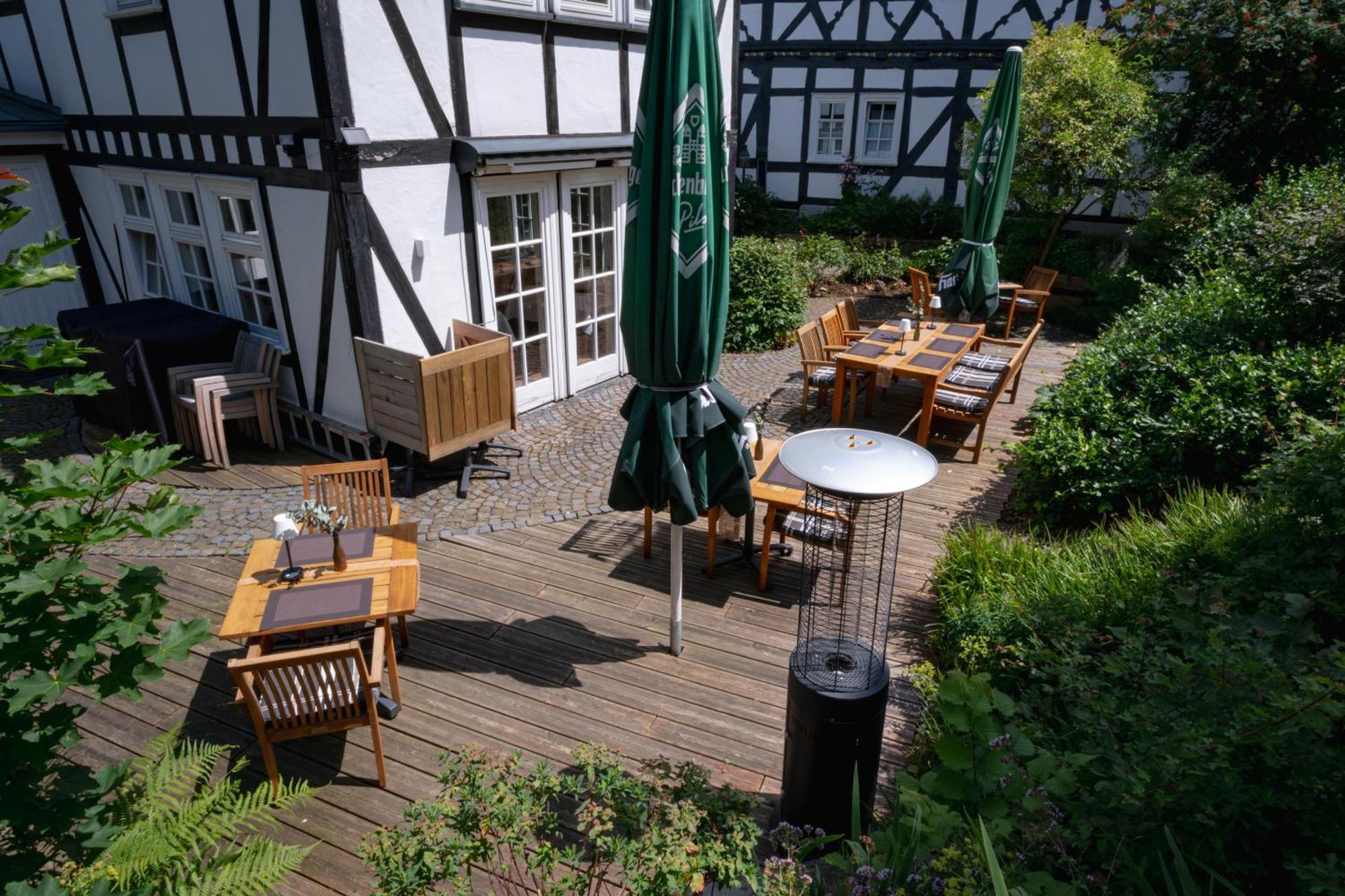 Gasthaus Fiester Hannes Burbach  Экстерьер фото